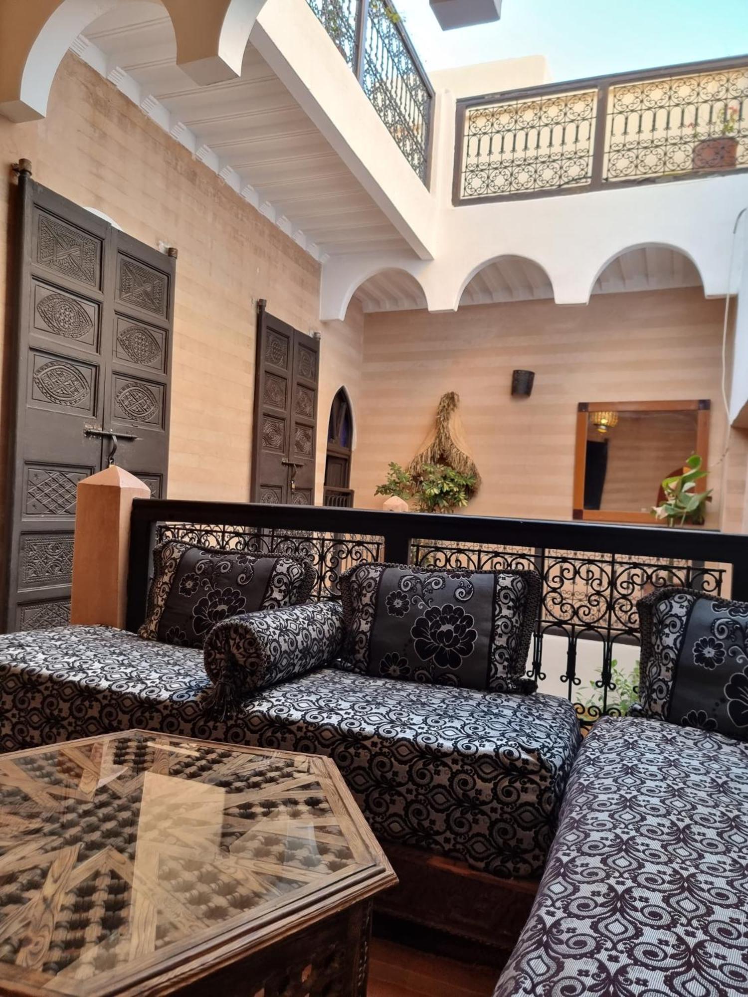 Riad Black Doors Маракеш Екстериор снимка